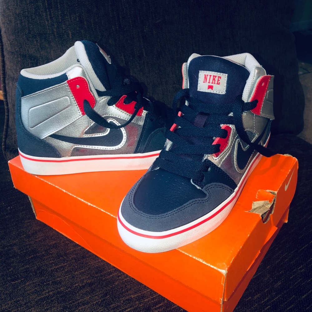 Nike
